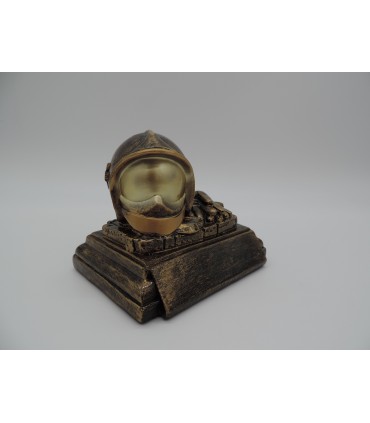 Statuette pompier résine casque gant