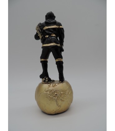 Statuette pompier résine tenue noir