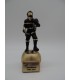 Statuette pompier résine tenue noir