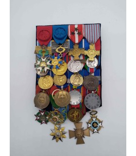 Montage médailles et barettes (sur devis)