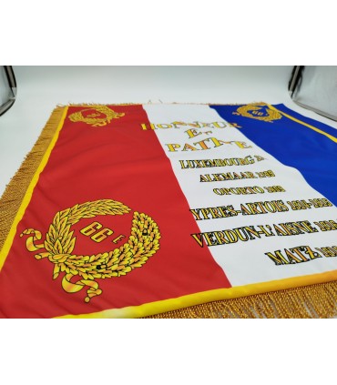 ETANDARD 64x64 cm TISSUS IMPRIME + Cravate