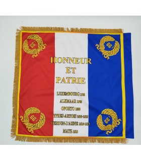 ETANDARD 64x64 cm TISSUS IMPRIME + Cravate