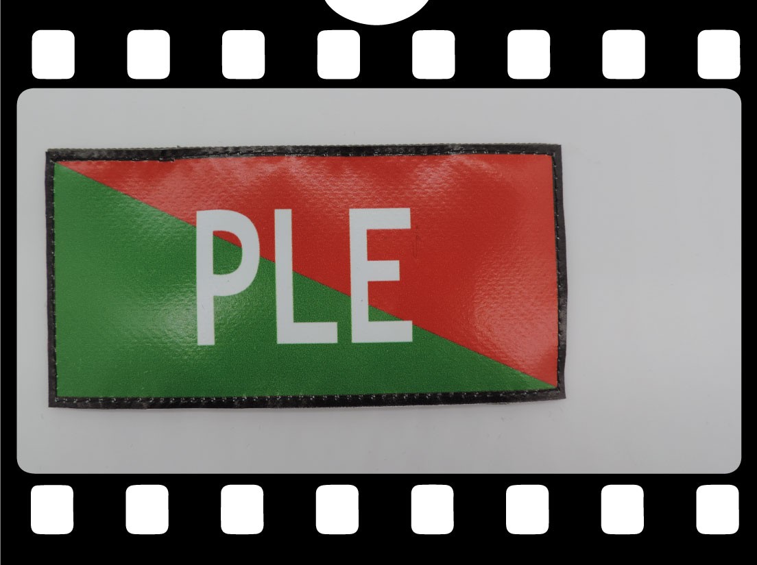 Galerie photos écusson sur bâche PVC velcro